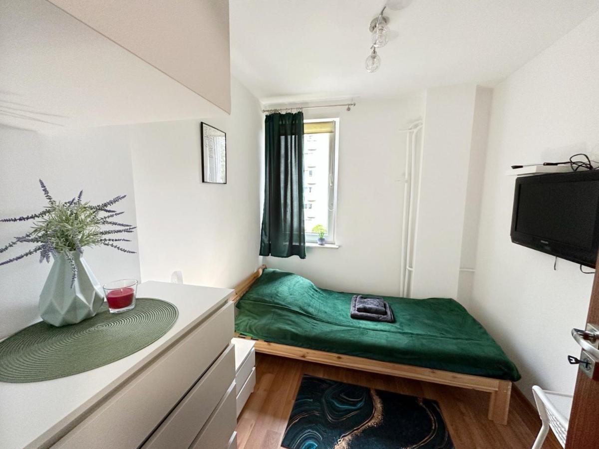 Anielewicza 26 Rooms Варшава Экстерьер фото